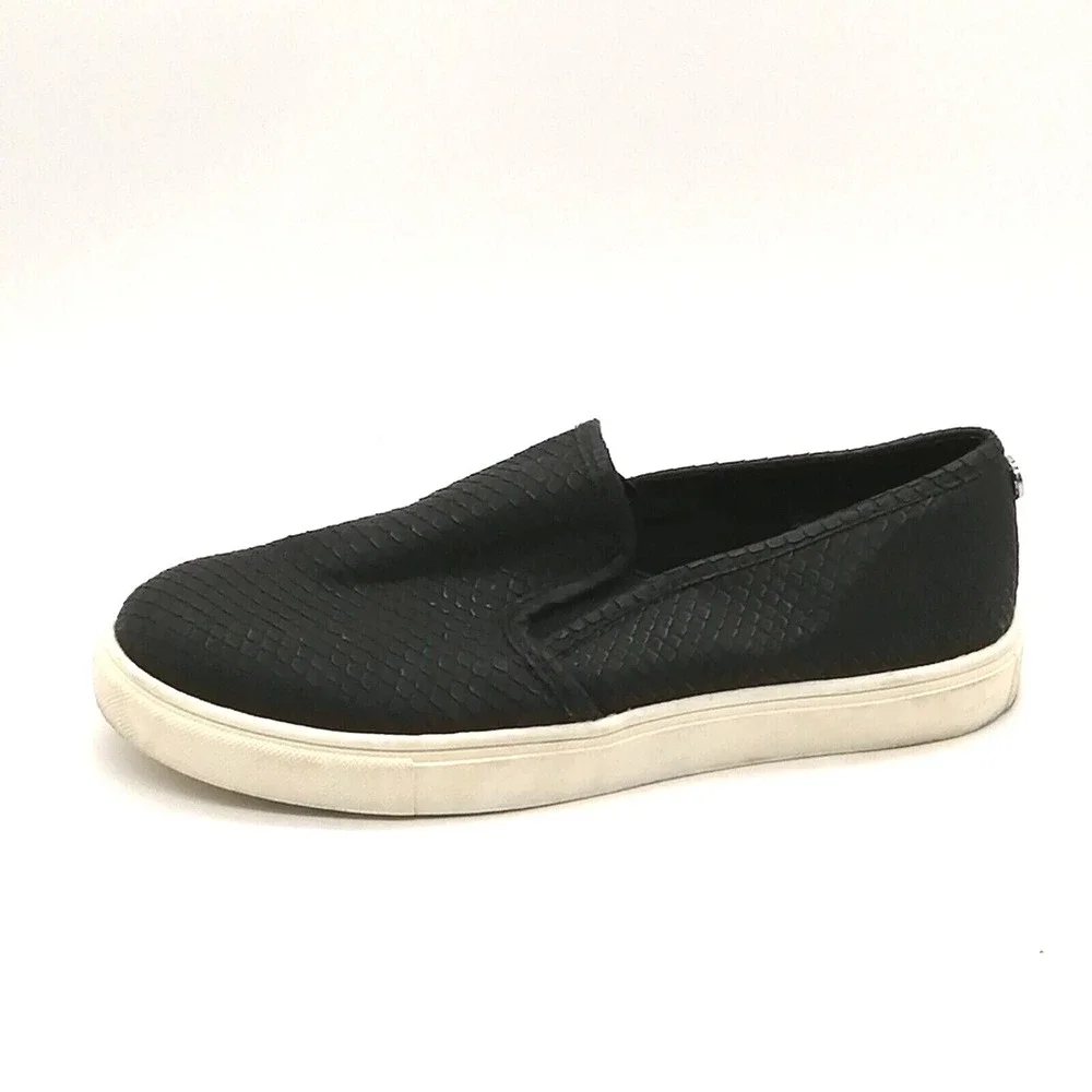 Express Shoes Womens  Black 8‎ Slip On Loafer SneakerSnakeskin Stretch Comfort